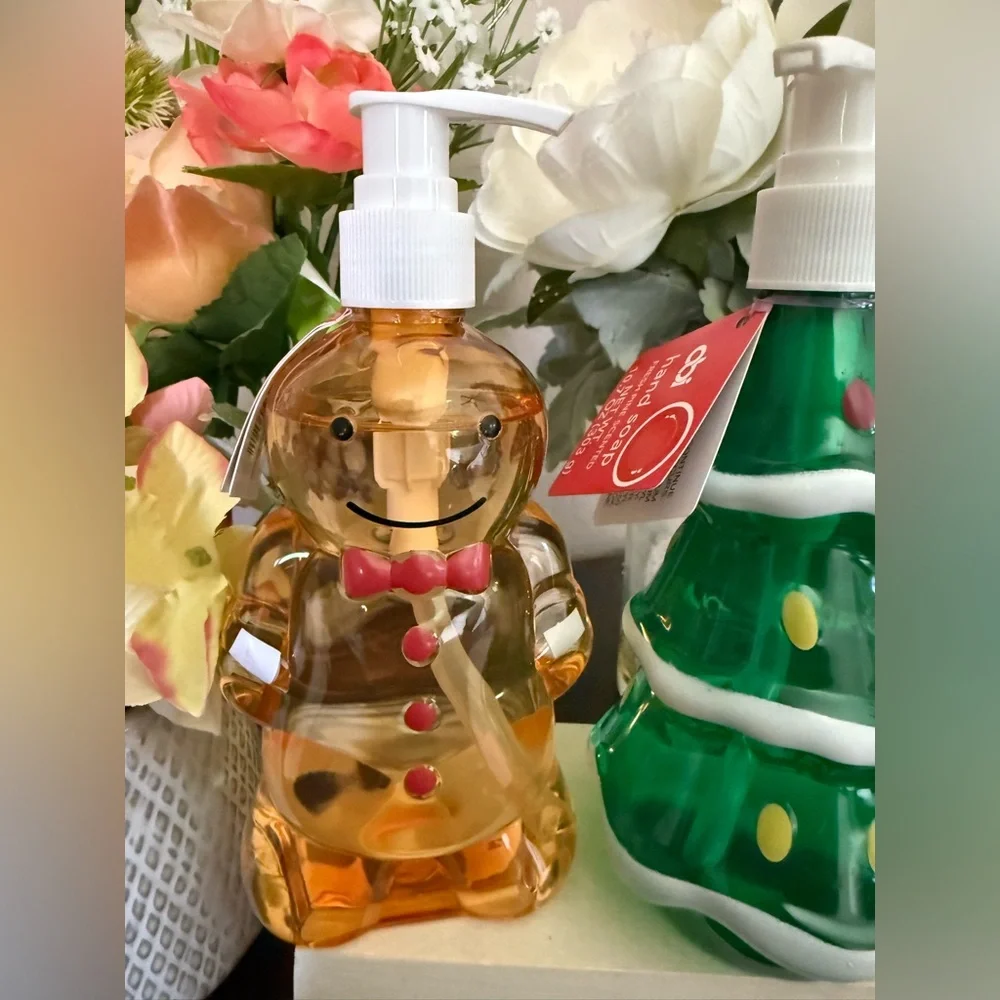 🆕🎄 CHRISTMAS LIMITED EDITION HAND SOAP SET. CINNAMON GINGERBREAD & FRESH PINE.